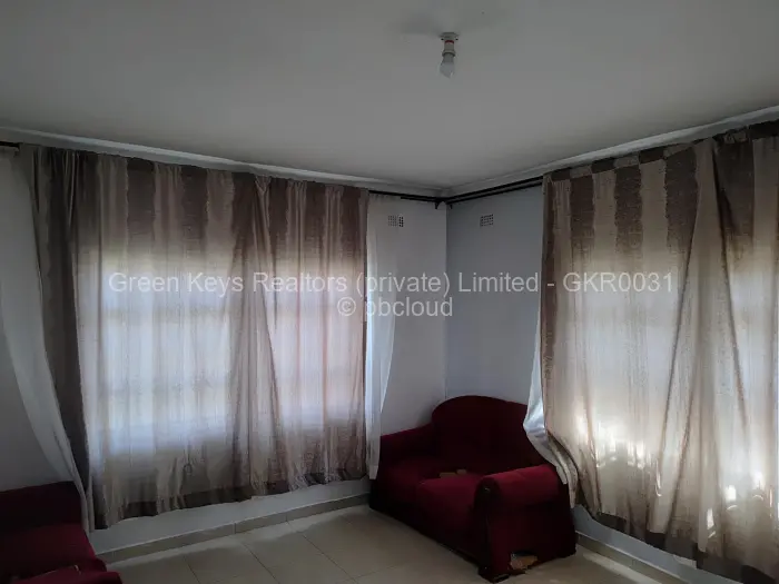 3 Bedroom House to Rent in Adylinn