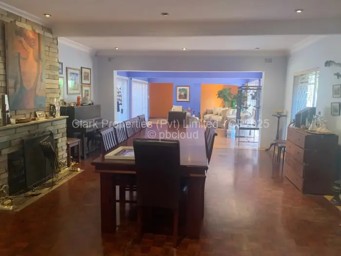 5 Bedroom House for Sale in Helensvale, Harare
