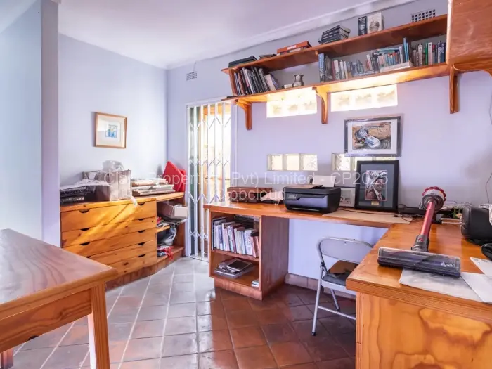 5 Bedroom House for Sale in Helensvale, Harare