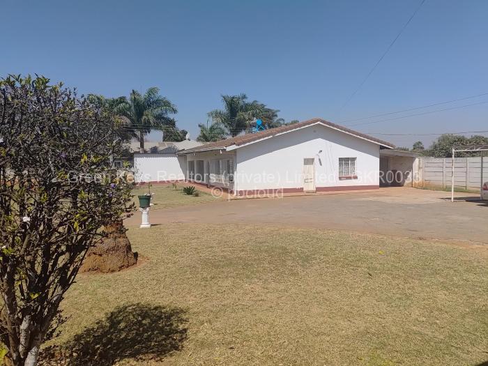 Warehouse/Industrial to Rent in Hillside, Harare