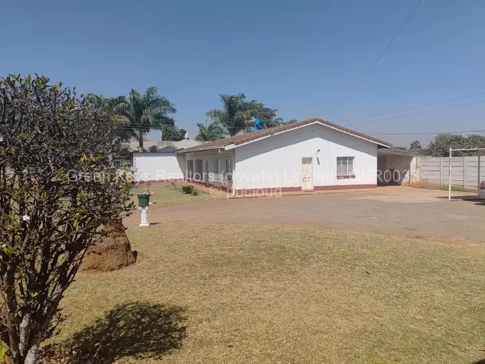 Commercial Property to Rent in Hillside
