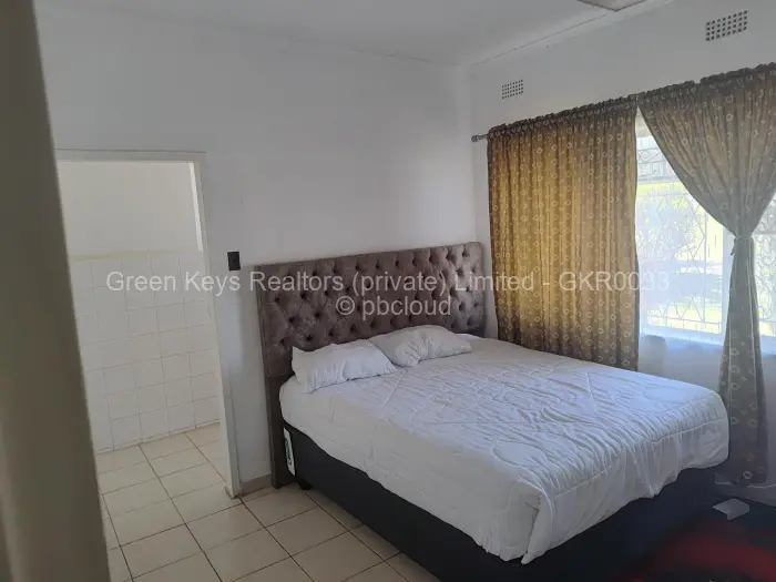 Commercial Property to Rent in Hillside