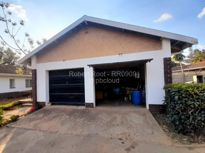 4 Bedroom House to Rent in Chisipite