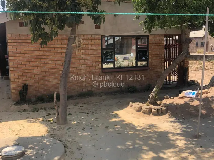 4 Bedroom House for Sale in Chitungwiza, Chitungwiza