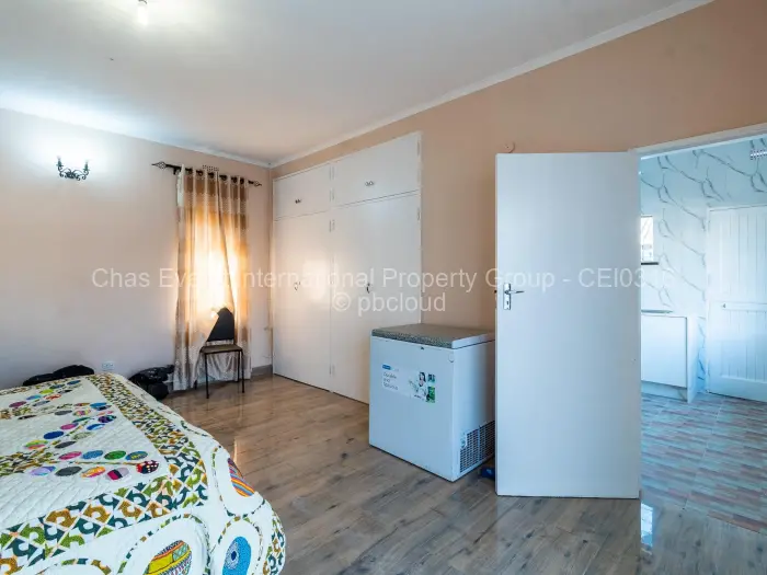 Flat/Apartment to Rent in Marlborough