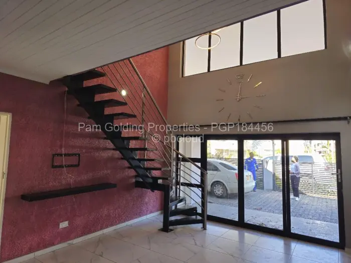 Townhouse/Complex/Cluster to Rent in Arlington