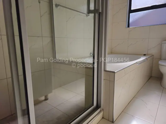 Townhouse/Complex/Cluster to Rent in Arlington