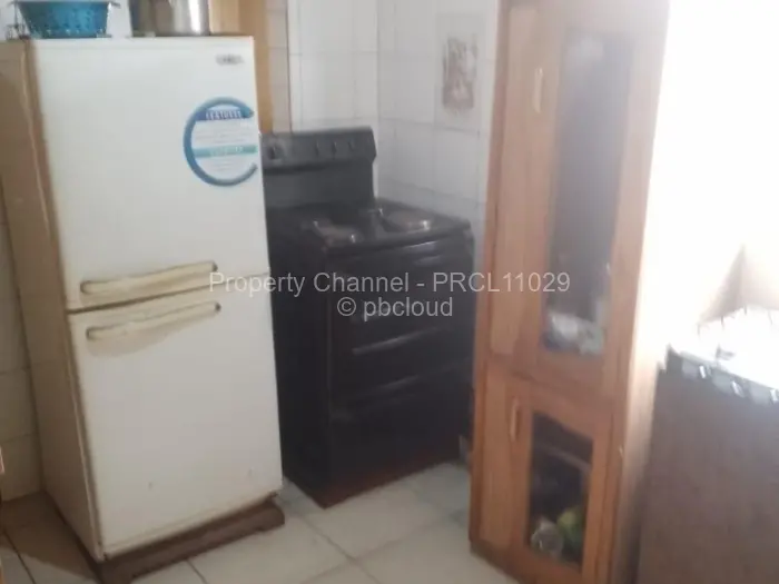 4 Bedroom House for Sale in Chitungwiza, Chitungwiza