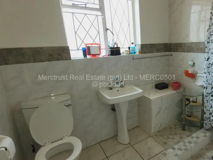 3 Bedroom Cottage/Garden Flat to Rent in Avondale, Harare