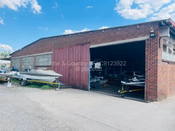 Commercial Property to Rent in Msasa