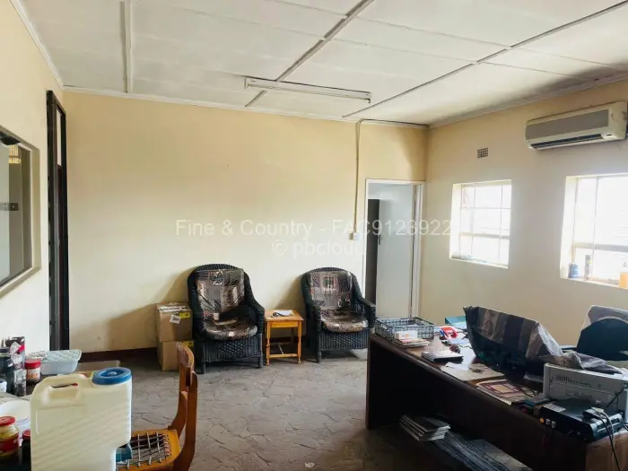 Commercial Property to Rent in Msasa