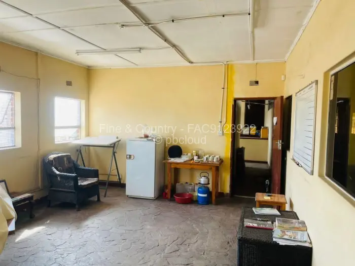 Commercial Property to Rent in Msasa