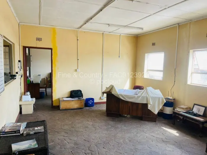 Commercial Property to Rent in Msasa