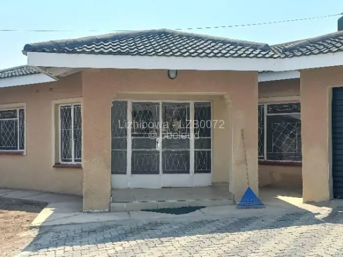4 Bedroom House to Rent in Windsor Park, Ruwa