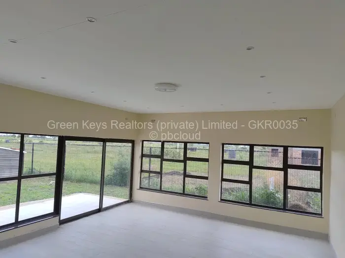5 Bedroom House to Rent in Fairview