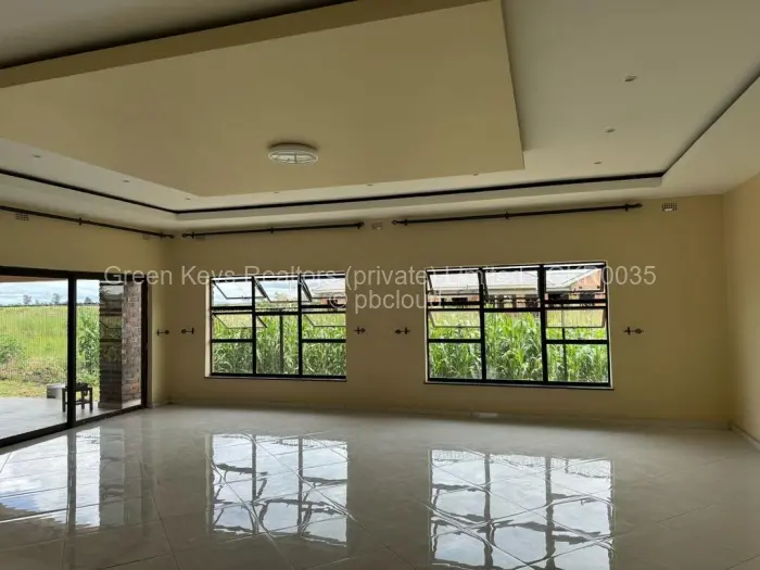 5 Bedroom House for Sale in Fairview, Harare