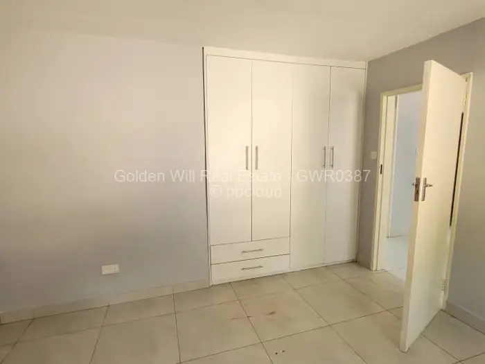 Townhouse/Complex/Cluster to Rent in Bluff Hill