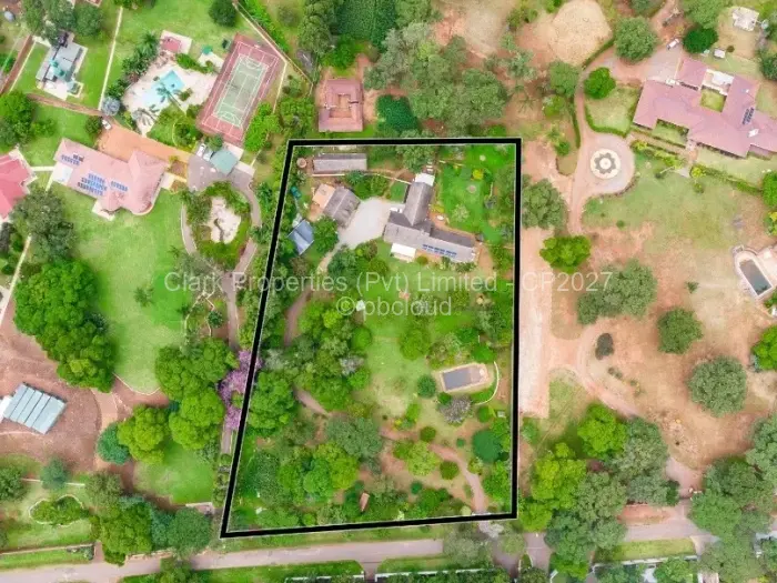 3 Bedroom House for Sale in Chisipite, Harare
