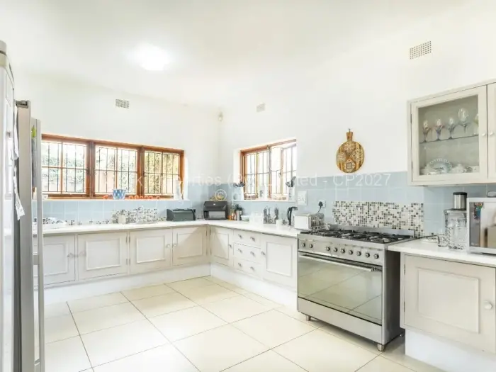 3 Bedroom House for Sale in Chisipite, Harare