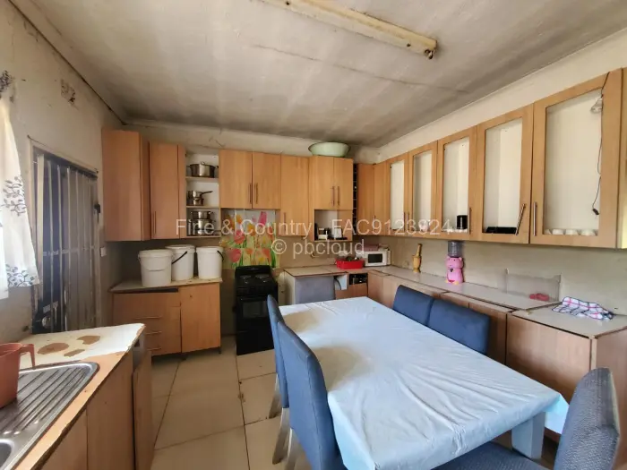 4 Bedroom House for Sale in Waterfalls, Harare