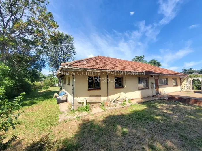 4 Bedroom House for Sale in Waterfalls, Harare