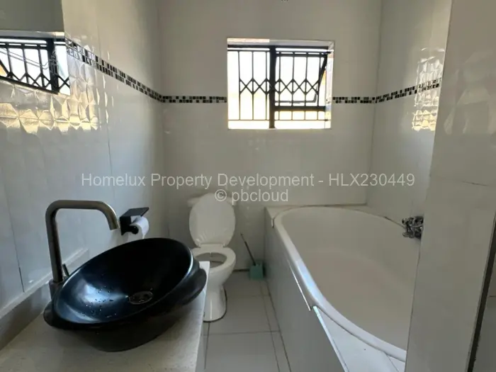 4 Bedroom House for Sale in Madokero Estates, Harare