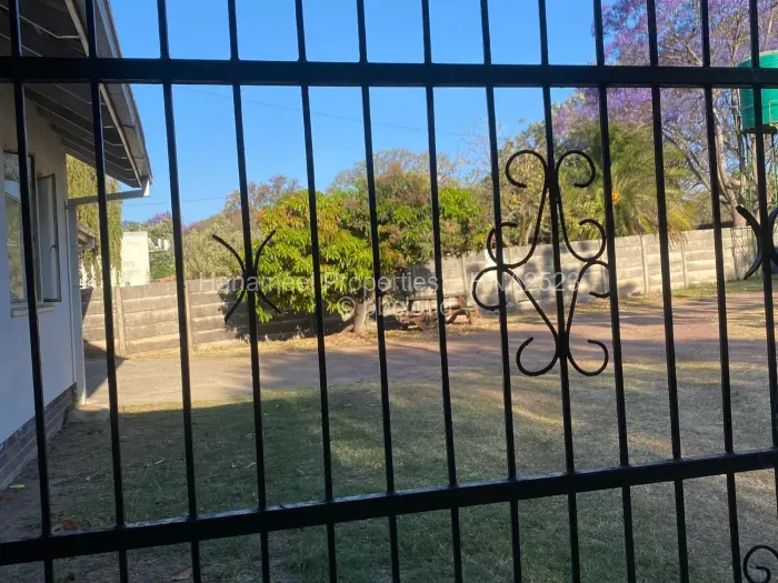 3 Bedroom House for Sale in Sentosa, Harare