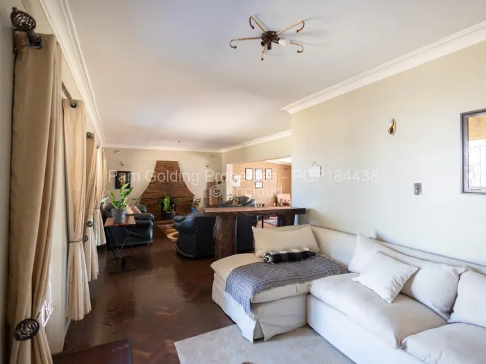 4 Bedroom House for Sale in Vainona, Harare