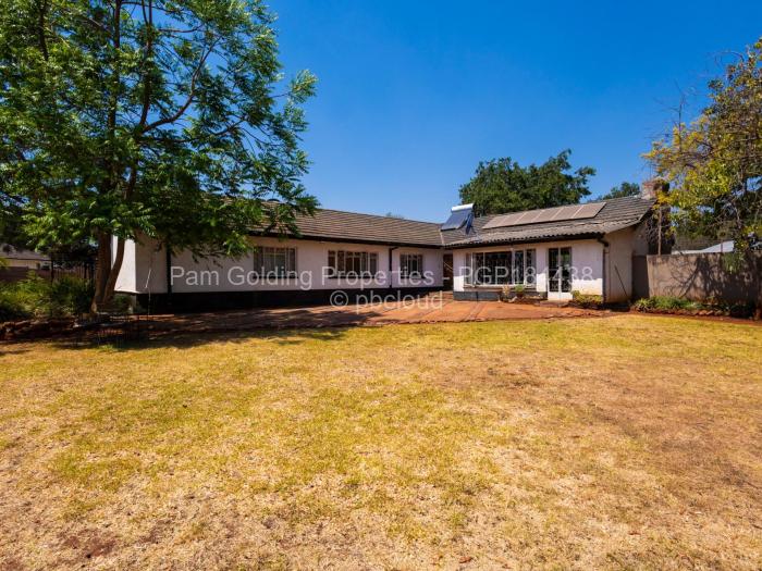 4 Bedroom House for Sale in Vainona, Harare
