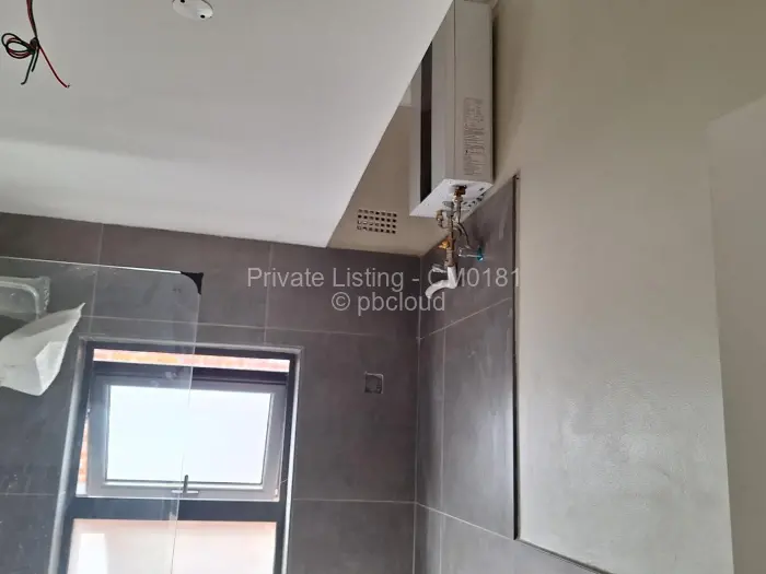 Flat/Apartment to Rent in Avondale