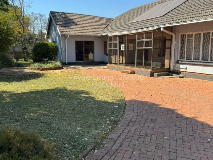 Commercial Property to Rent in Marlborough, Harare