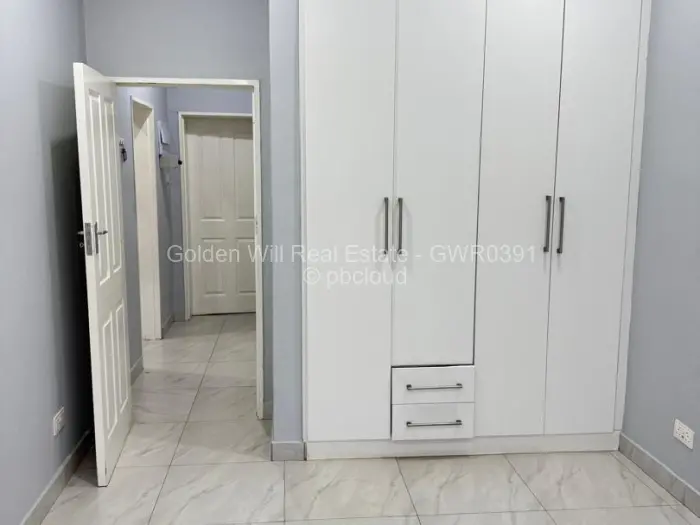 Townhouse/Complex/Cluster to Rent in Greendale North