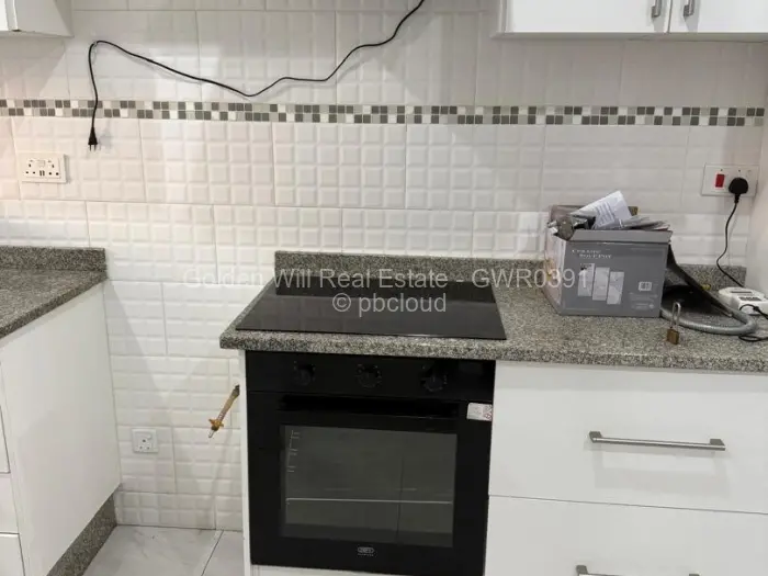 Townhouse/Complex/Cluster to Rent in Greendale North