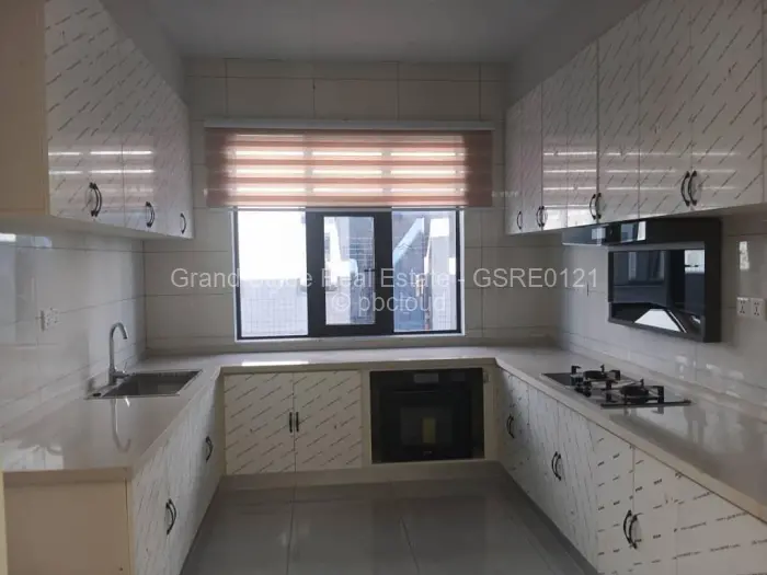 Townhouse/Cluster for Sale in Pomona, Harare