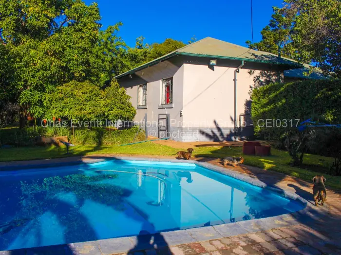 3 Bedroom House for Sale in Hillcrest, Bulawayo