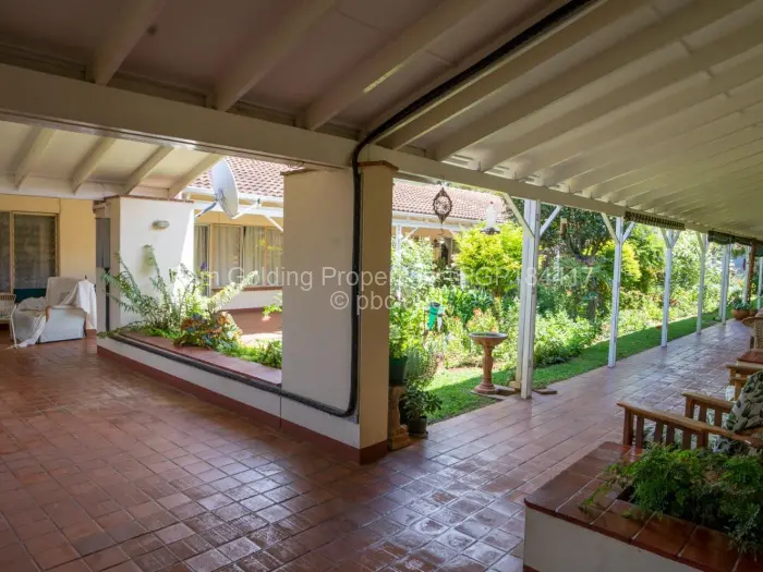 Flat/Apartment for Sale in Borrowdale, Harare