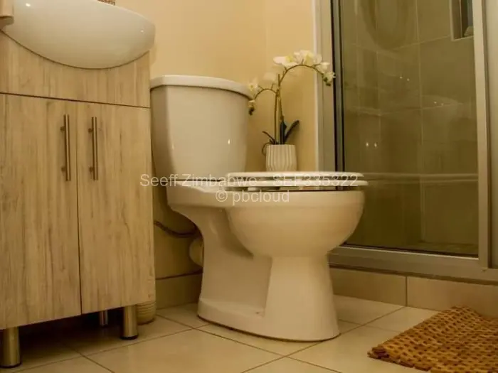 Flat/Apartment to Rent in Aspindale Park