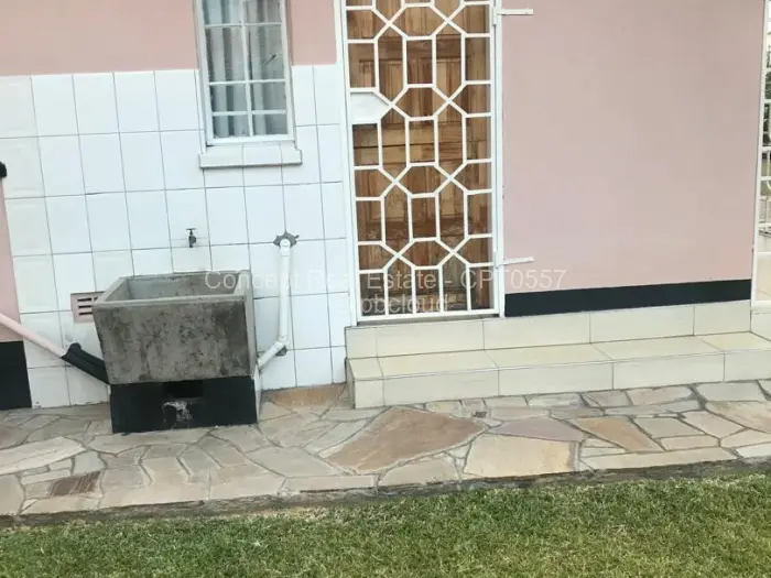 1 Bedroom Cottage/Garden Flat to Rent in Goodhope