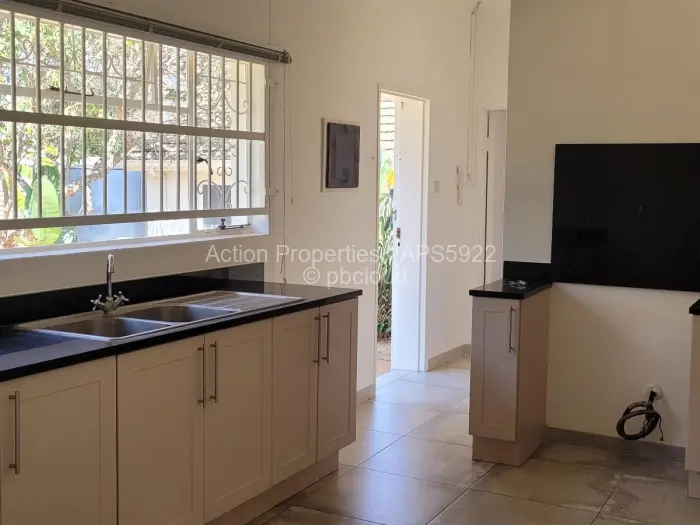3 Bedroom House to Rent in Alexandra Park