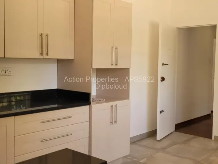3 Bedroom House to Rent in Alexandra Park