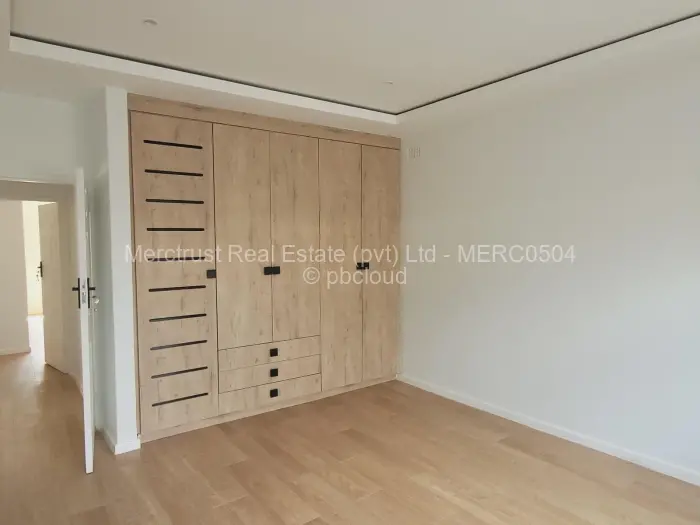 Townhouse/Complex/Cluster to Rent in Greendale