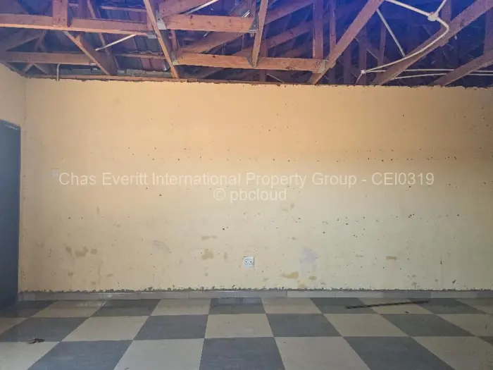 6 Bedroom House for Sale in Beitbridge, Beitbridge