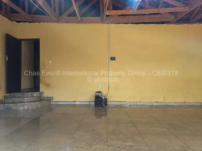 6 Bedroom House for Sale in Beitbridge, Beitbridge