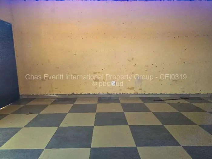 6 Bedroom House for Sale in Beitbridge, Beitbridge