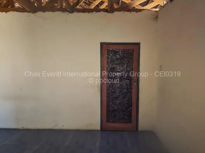 6 Bedroom House for Sale in Beitbridge, Beitbridge