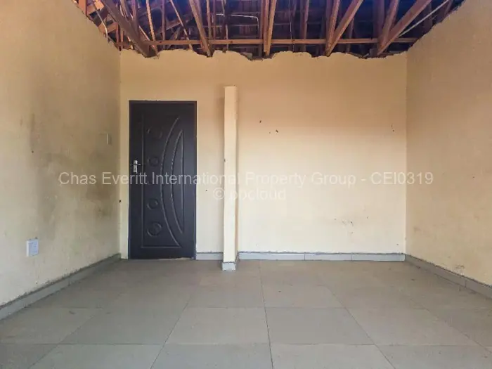 6 Bedroom House for Sale in Beitbridge, Beitbridge