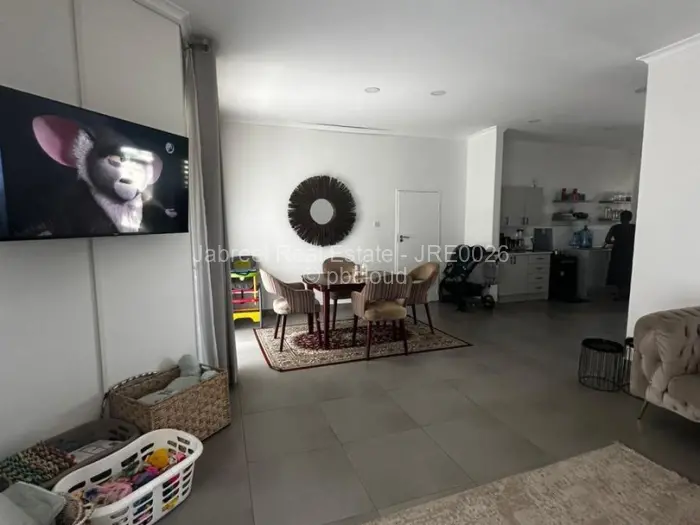 3 Bedroom House to Rent in Arlington