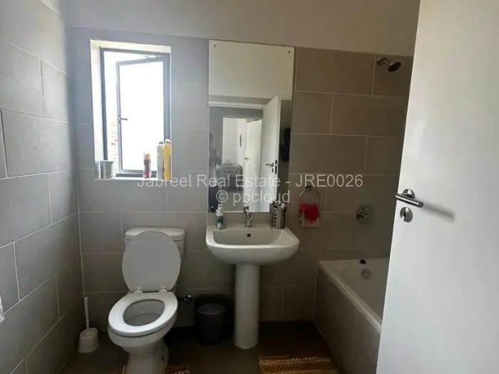 3 Bedroom House to Rent in Arlington