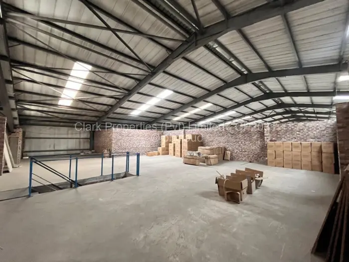 Commercial Property to Rent in Waterfalls