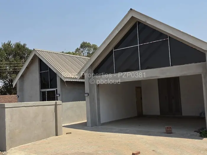 Townhouse/Complex/Cluster for Sale in Marlborough, Harare